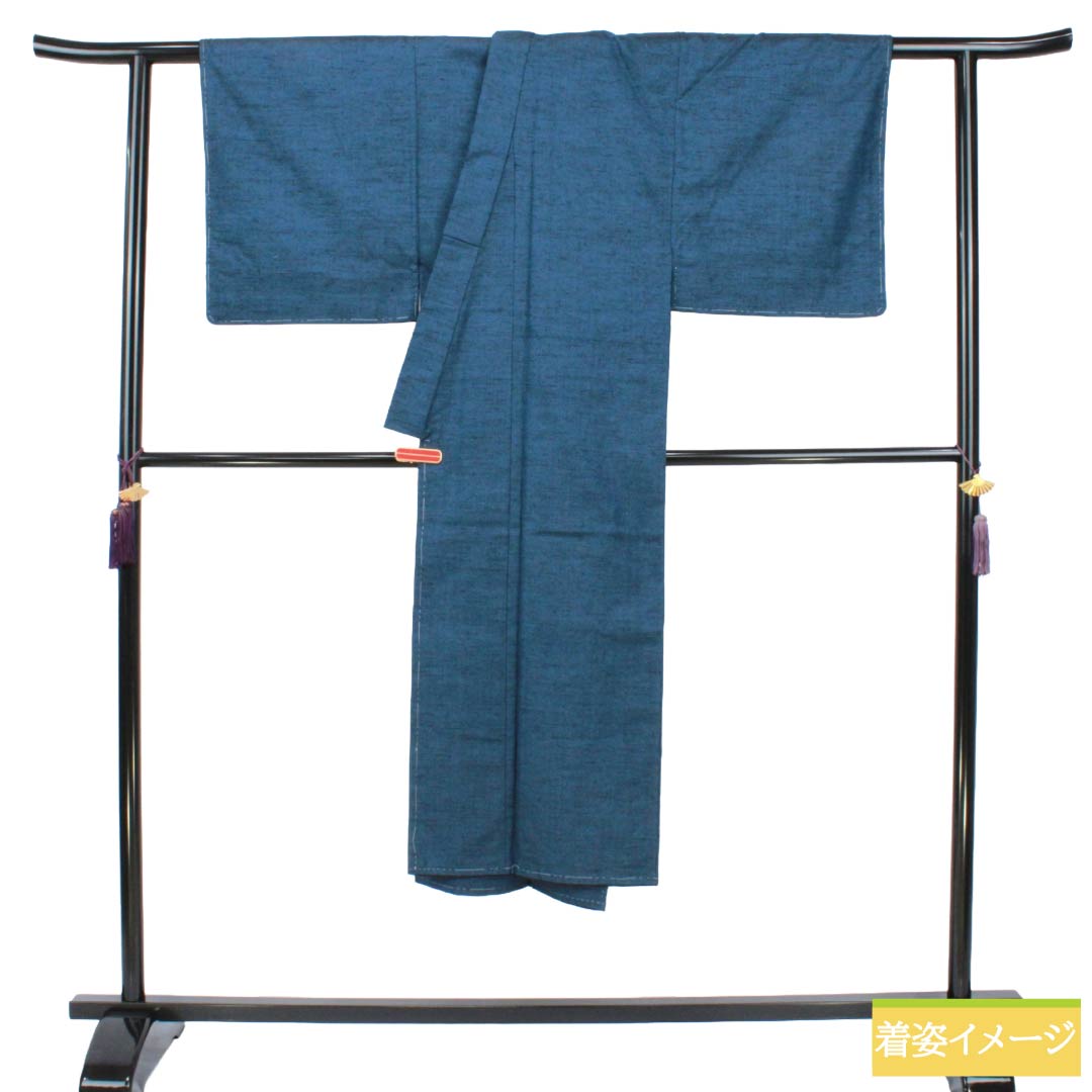 男物 正絹 Sランク 身丈135cm 裄丈65.5cm 中縹色(なかのはなだいろ) 紬地 無地 しつけ糸付き 袷 紺系 1119002582318
