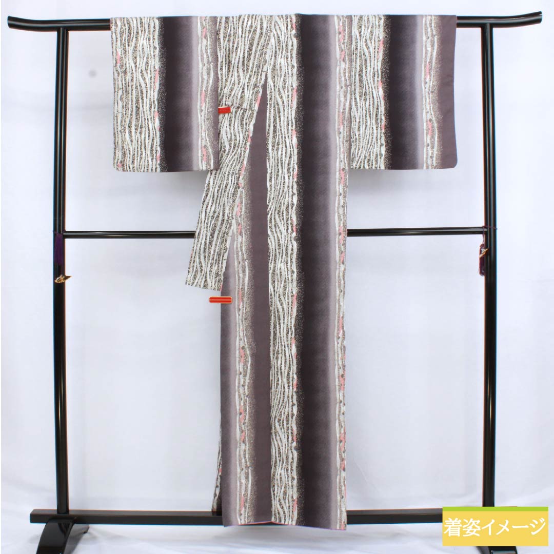 小紋 ポリエステル 身丈158cm 裄丈64.5cm 袷 今鶴羽色(いまつるはいろ) 縦縞 洗える着物 Sランク グレー系 1115006262322