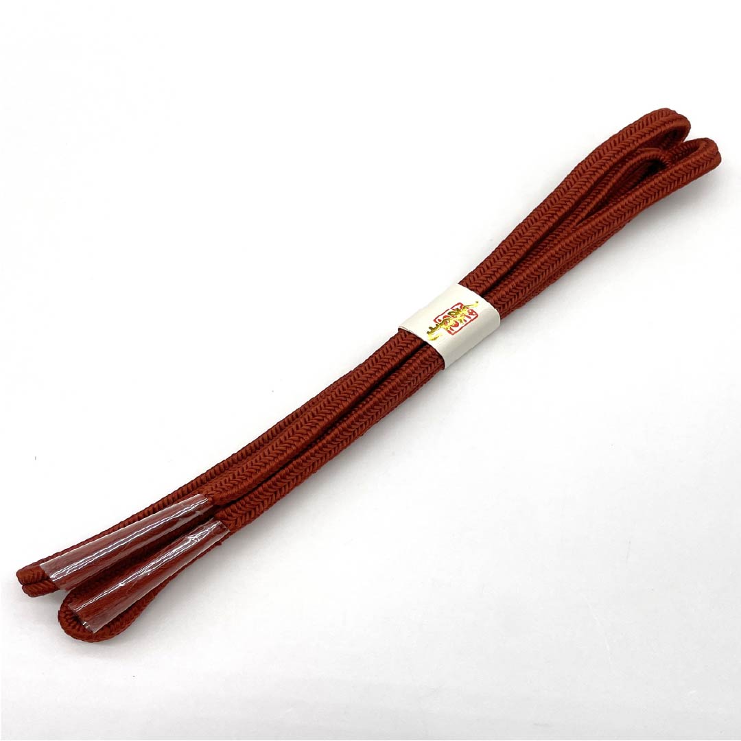 (New old stock) Obijime (belt sash) Pure silk, copper-colored (shakudo-iro) Crown set New old stock Length approx. 162cm Width approx. 1cm Semi-formal NEW rank Brown 1135003591314