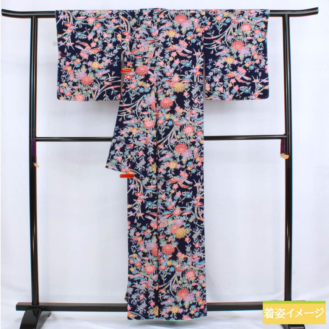 小紋 正絹 Sランク 身丈159cm 裄丈65cm 袷 濃紺色(のうこんいろ) 京紅型 吉祥文様 しつけ糸付き 紺系 1115006382318