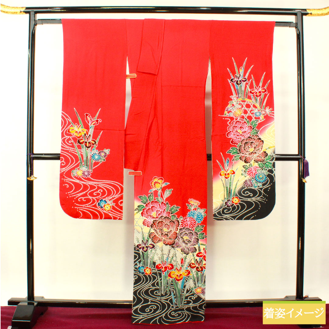 Furisode (long-sleeved kimono) made of pure silk, length 164.5cm, sleeve length 68cm, lined, old Turkish red, Kyoto Bingata, auspicious motif, S rank, red, 1113002062412