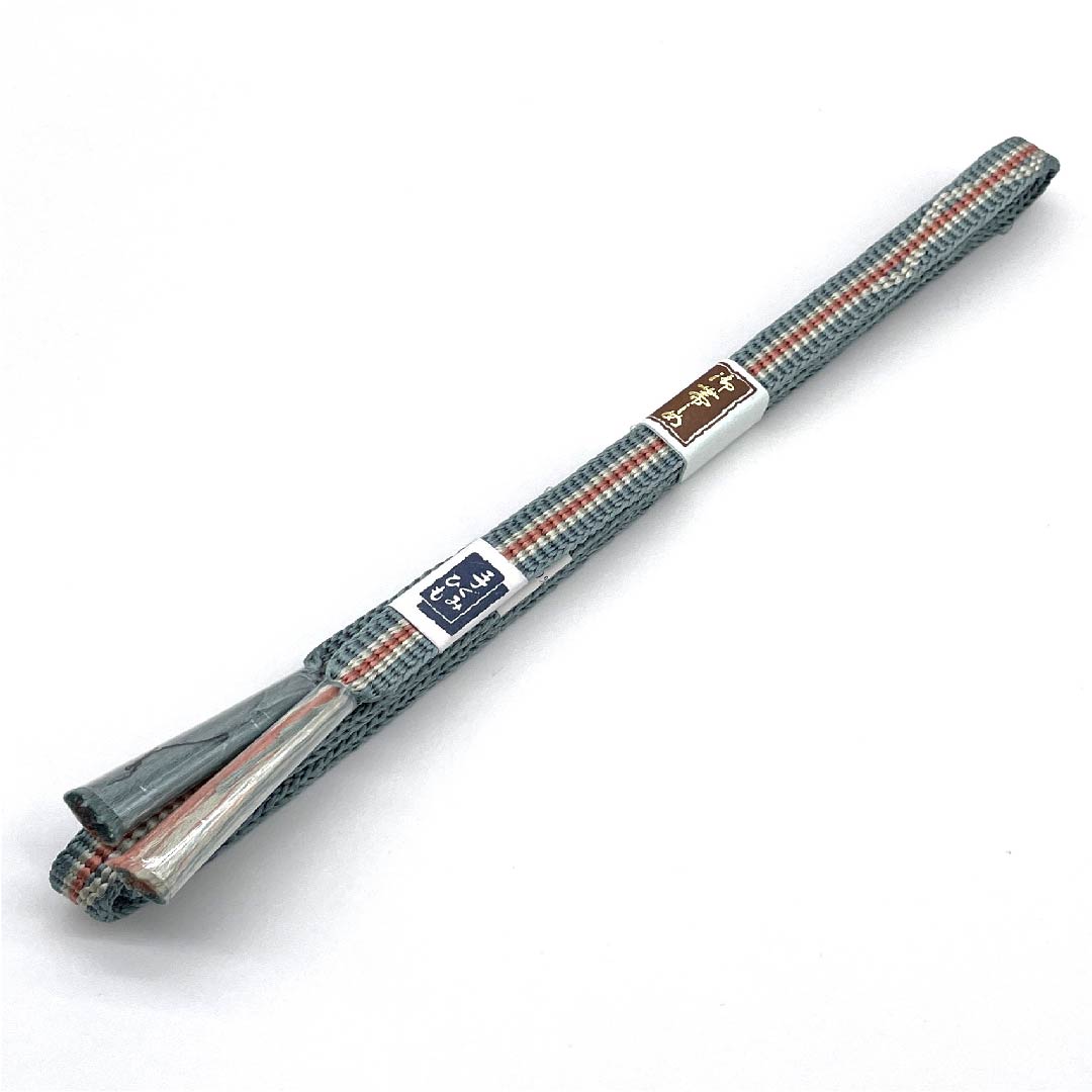 (新古品) 帯締め 正絹 四分紐 砧青磁色(きぬたせいじいろ) 手組紐 新古品 長さ約168cm 幅約1.2cm カジュアル Sランク 水色系 1135002672324