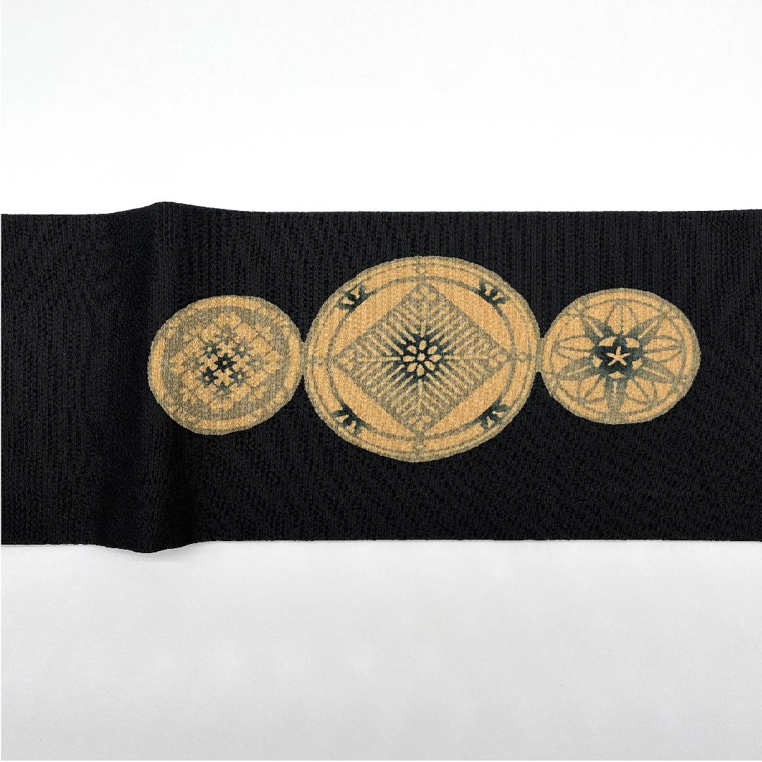 名古屋帯 黒色 草木染 抽象模様 帯丈373cm 正絹 美品 ポイント柄 カジュアル 黒系 1124004032310 名古屋仕立て