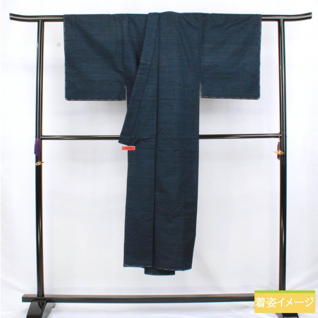 男物 正絹 Sランク 身丈139cm 裄丈64.5cm 濃紺色(のうこんいろ) 紬地 しつけ糸付き アンサンブル 袷 紺系 1119001132318