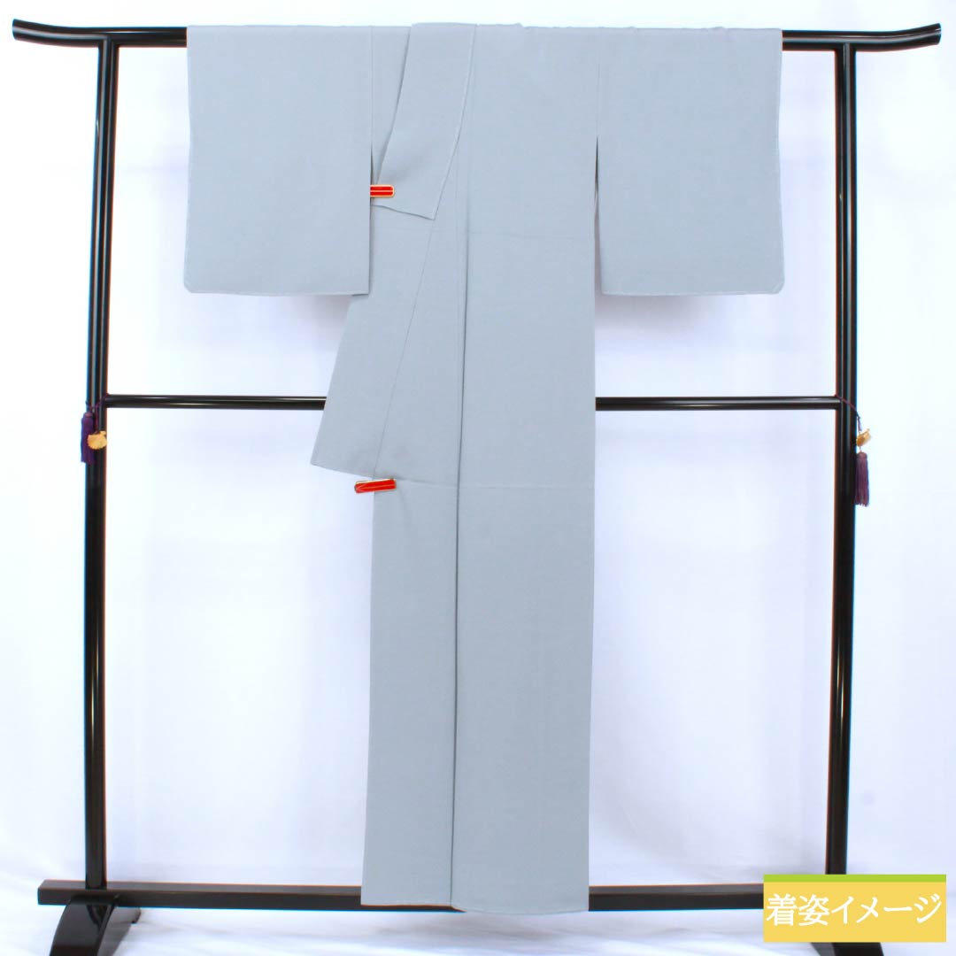 Solid-colored silk kimono, S-rank, length 157cm, sleeve length 65cm, sky blue-gray (sorairo-nezuiro) color, single crest, plum blossom design, Hama Chirimen, lined, gray, product code: 1114002422322