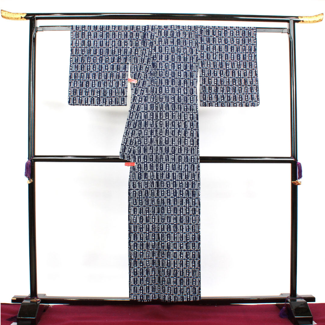 浴衣 紺色 幾何学模様 木綿 Sランク 単衣 身丈152cm 裄丈65.5cm 紺系 1118001902218