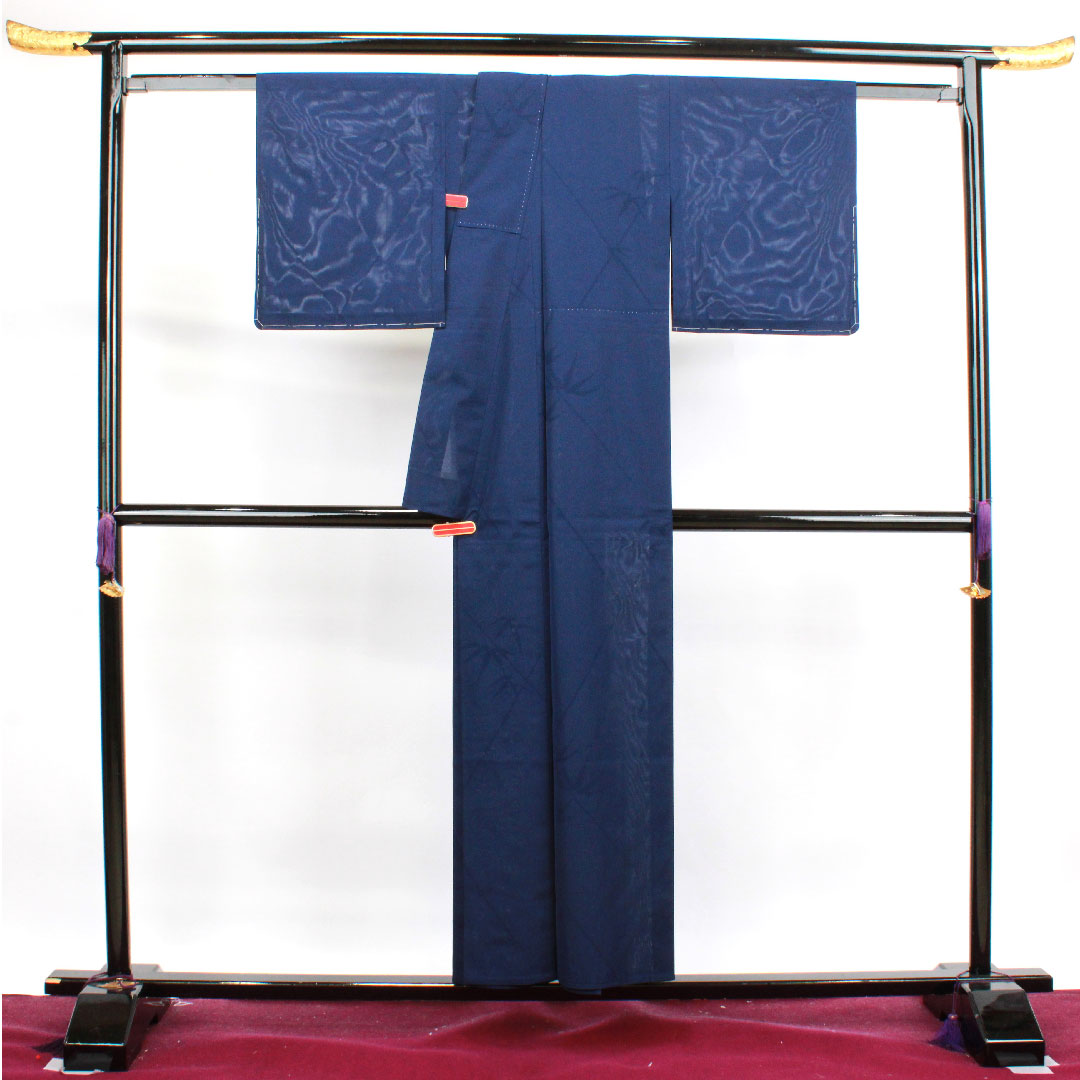 夏物 正絹 色無地 身丈153.5cm 裄丈62.5cm 紺桔梗色(こんききょういろ) 竹 しつけ糸付き 未使用品 紗 Sランク 紺系 1132000622218