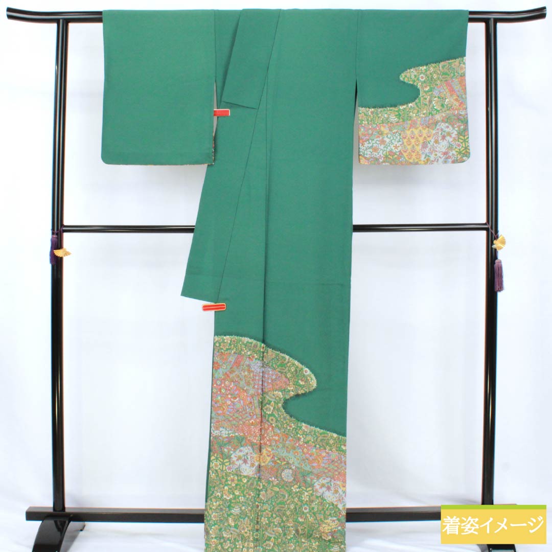 Formal Kimono, Polyester, Rank A, Unlined, Length 166.5cm, Sleeve-to-sleeve 66.5cm, Moe-gi Green, One Family Crest (Kage-tsuta), Stencil-dyed, Arabesque, Washable Kimono, Green Tones, 1112007613519