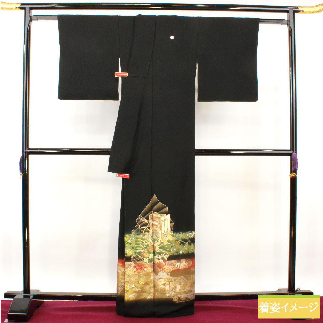 Black formal kimono, pure silk, length 164cm, sleeve length 65cm, lined, gold leaf finish, auspicious motif, artist's work, five crests, ivy, A rank, five crests, black, 1111001263410
