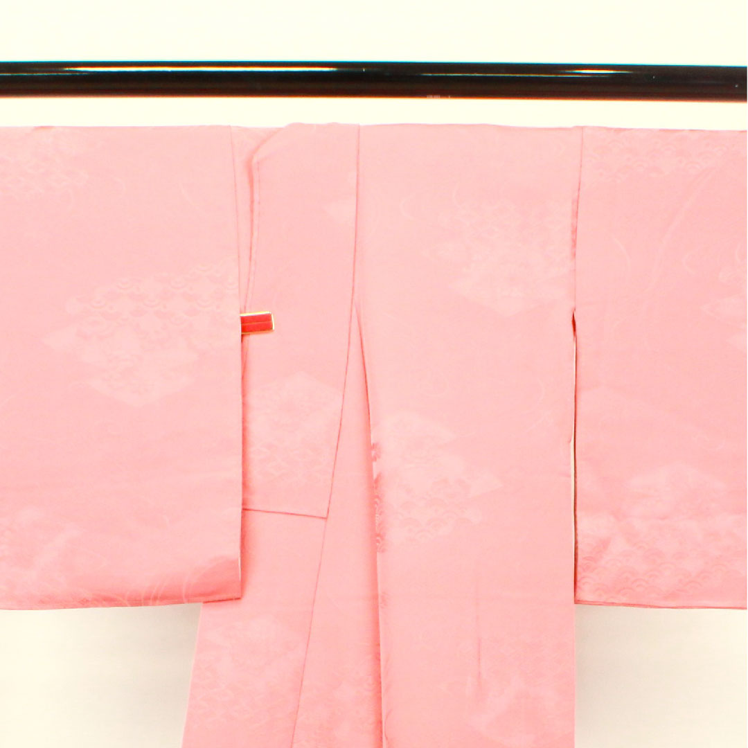 色無地 長春色 吉祥文様 身丈160cm 裄丈63.5cm 袷 正絹 Sランク ピンク系 1114000612413
