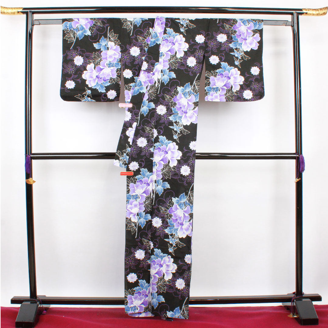 浴衣 草花模様 木綿 Sランク 単衣 身丈163cm 裄丈63cm 黒系 1118001102410
