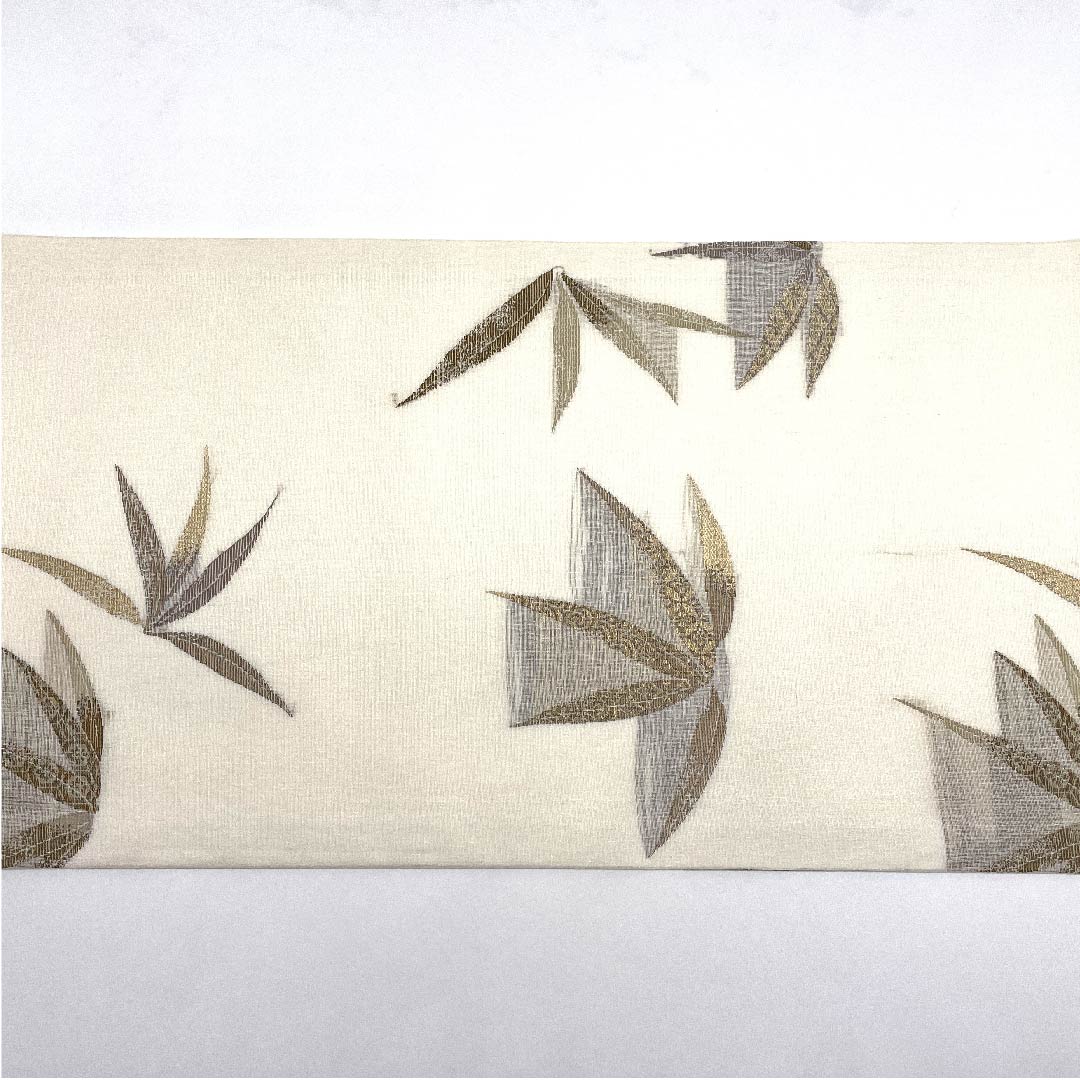 袋帯 真珠色(しんじゅいろ) 夏帯 笹 七宝 帯丈440cm 正絹 Aランク 六通 セミフォーマル 白系 1123007463311