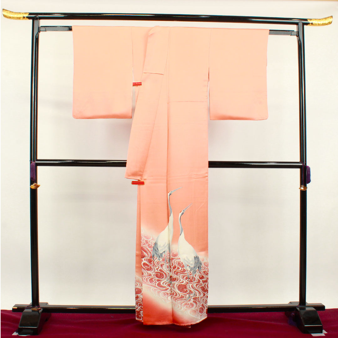 Colored Tomesode, Length 160.5cm, Sleeve Length 64cm, Lined, Coral Color, Kyo-Yuzen, Crane, Flowing Water, Three Fans, Pure Silk, S Rank, Three Crests, Orange, 1111001132426