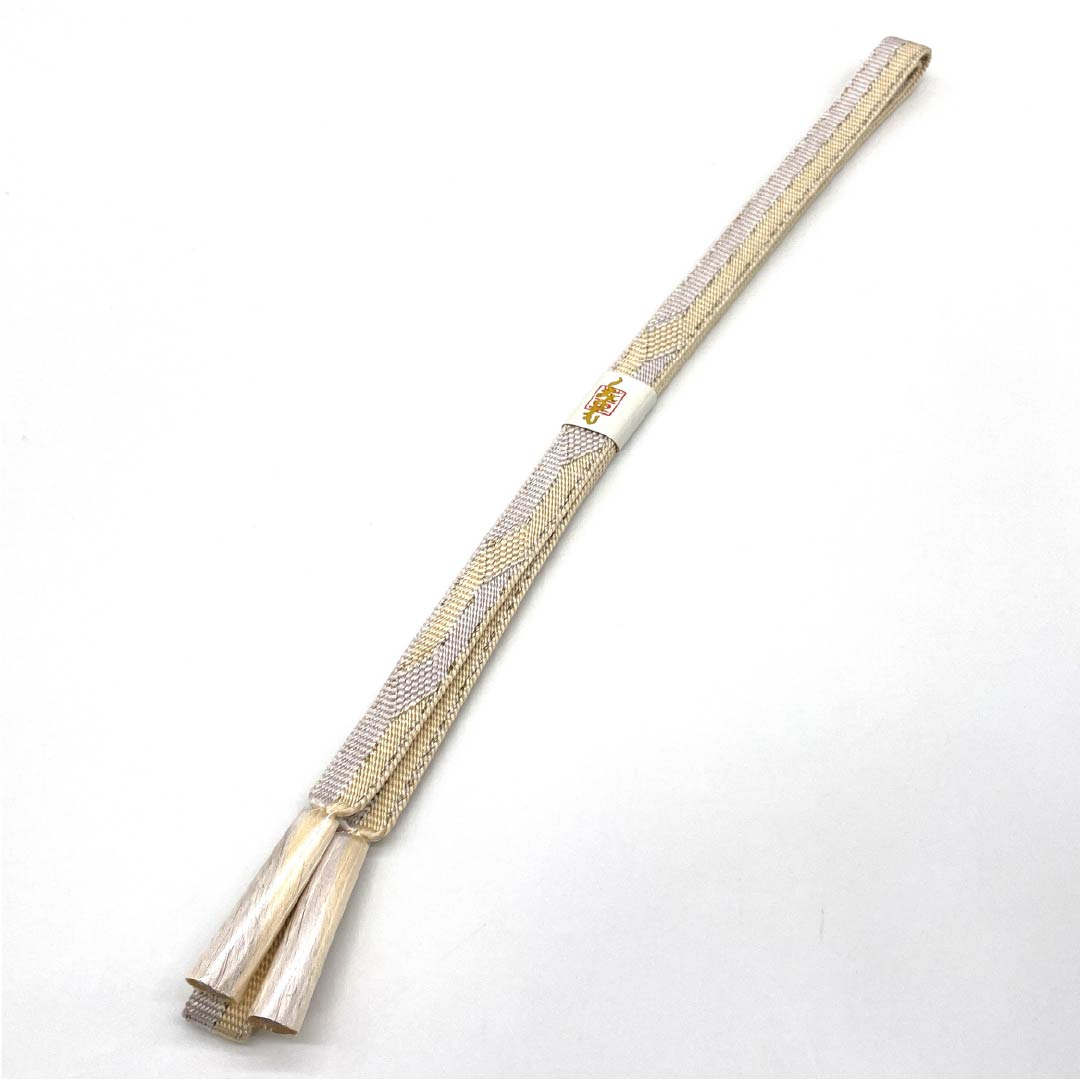 (新古品) 帯締め 正絹 四分紐 白藤色(しらふじいろ) 薄肉色(うすにくいろ) バイカラー 菱型 長さ約166cm 幅約1.5cm セミフォーマル NEWランク 紫系 1135003301320