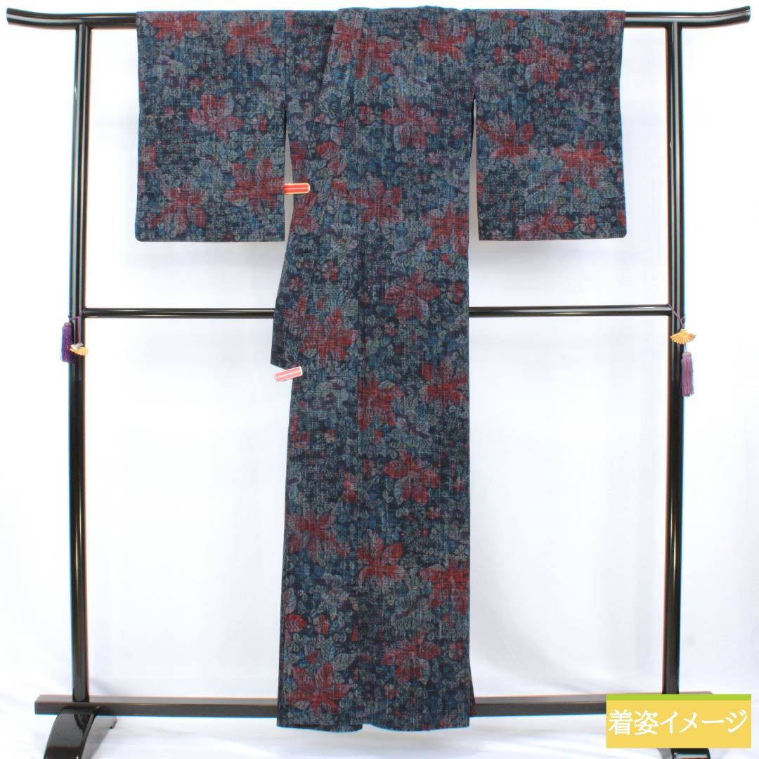 紬 正絹 Sランク 身丈159.5cm 裄丈66cm 濃紺色(のうこんいろ) 草花模様 単衣 紺系 1116005152318