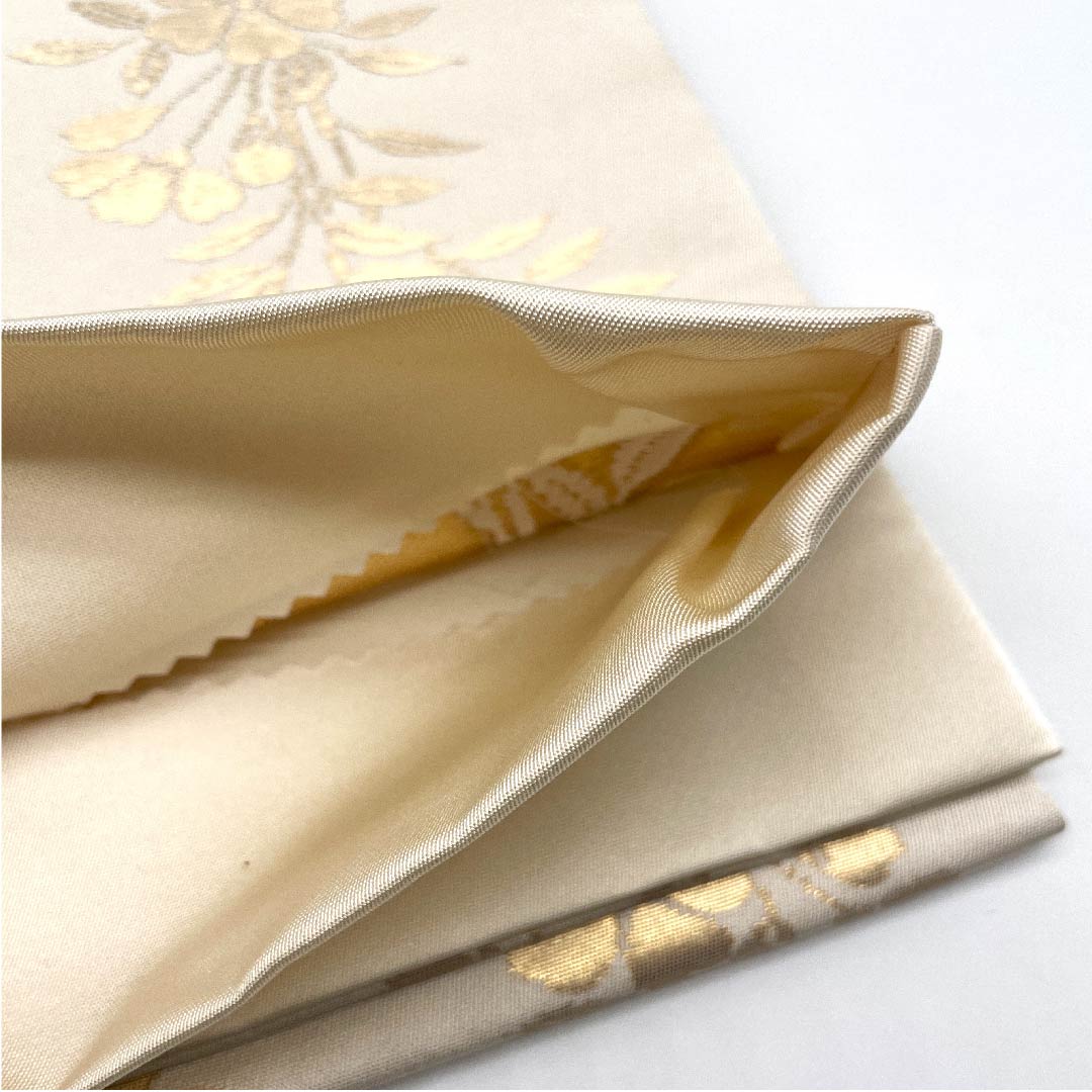 (未仕立)半幅帯 胡粉色(ごふんいろ) 花笩 新品未使用品 帯丈453cm 正絹 クリーム系 NEWランク 1125000321915