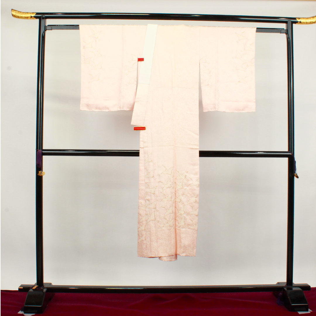 長襦袢 正絹 身丈135cm 裄丈68cm 袷 フォーマル 鶴 部分絞り 絵羽付け Sランク ピンク系 1129000532413
