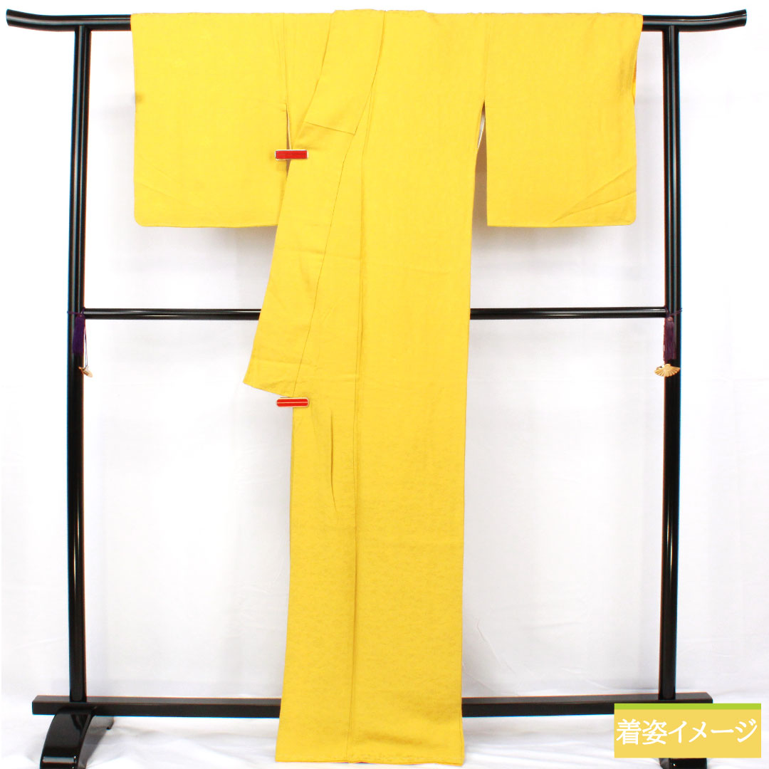 色無地 正絹 身丈168cm 裄丈65.5cm 藤黄色(とうおういろ) 唐草模様 袷 Aランク 黄系 1114001673523