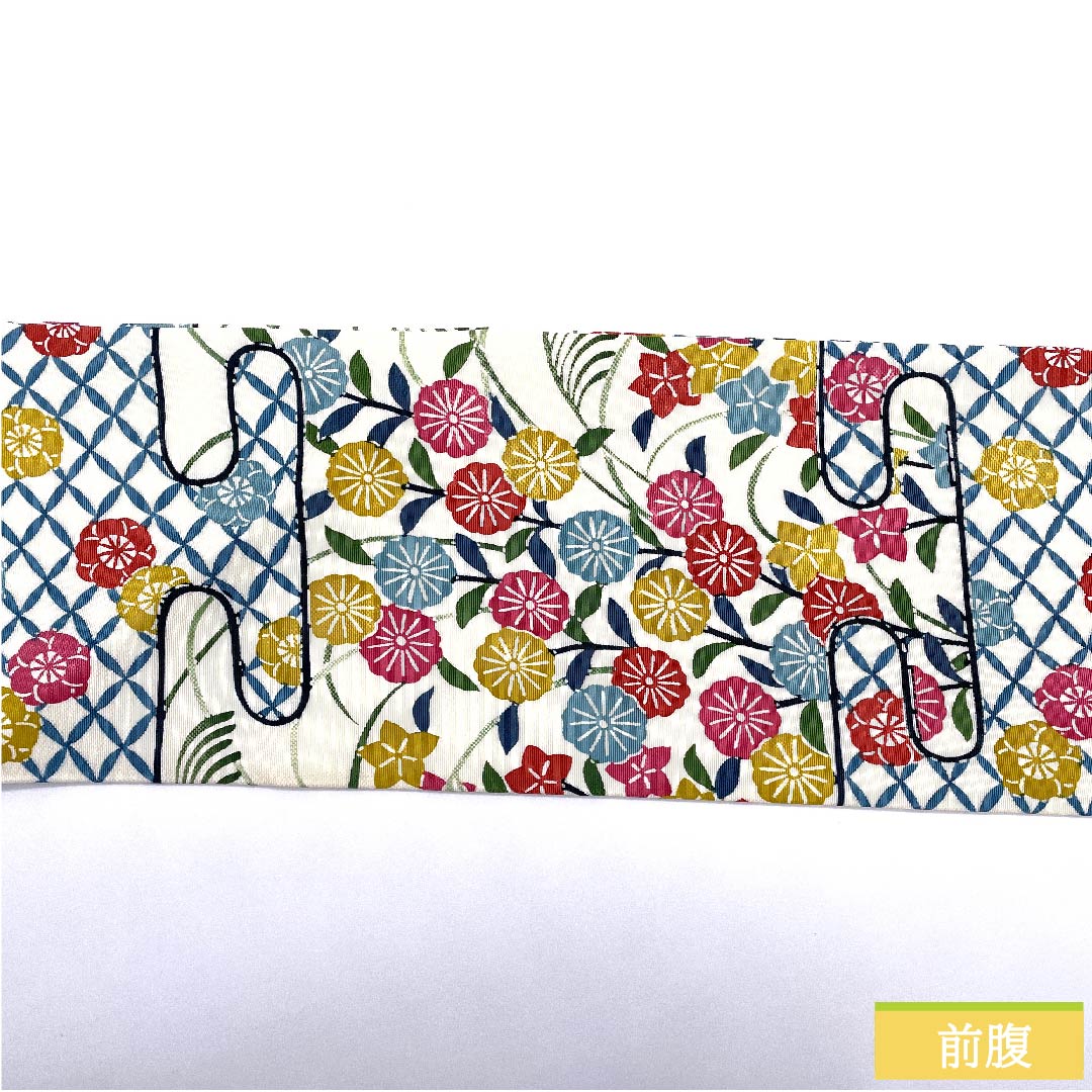 Nagoya obi, milky white color, stencil dyeing, Kyoto red pattern, Shippo, chrysanthemum, bellflower, plum, obi length 364.5cm, pure silk, S rank, full length, casual, white, 1124005872311, Nagoya style