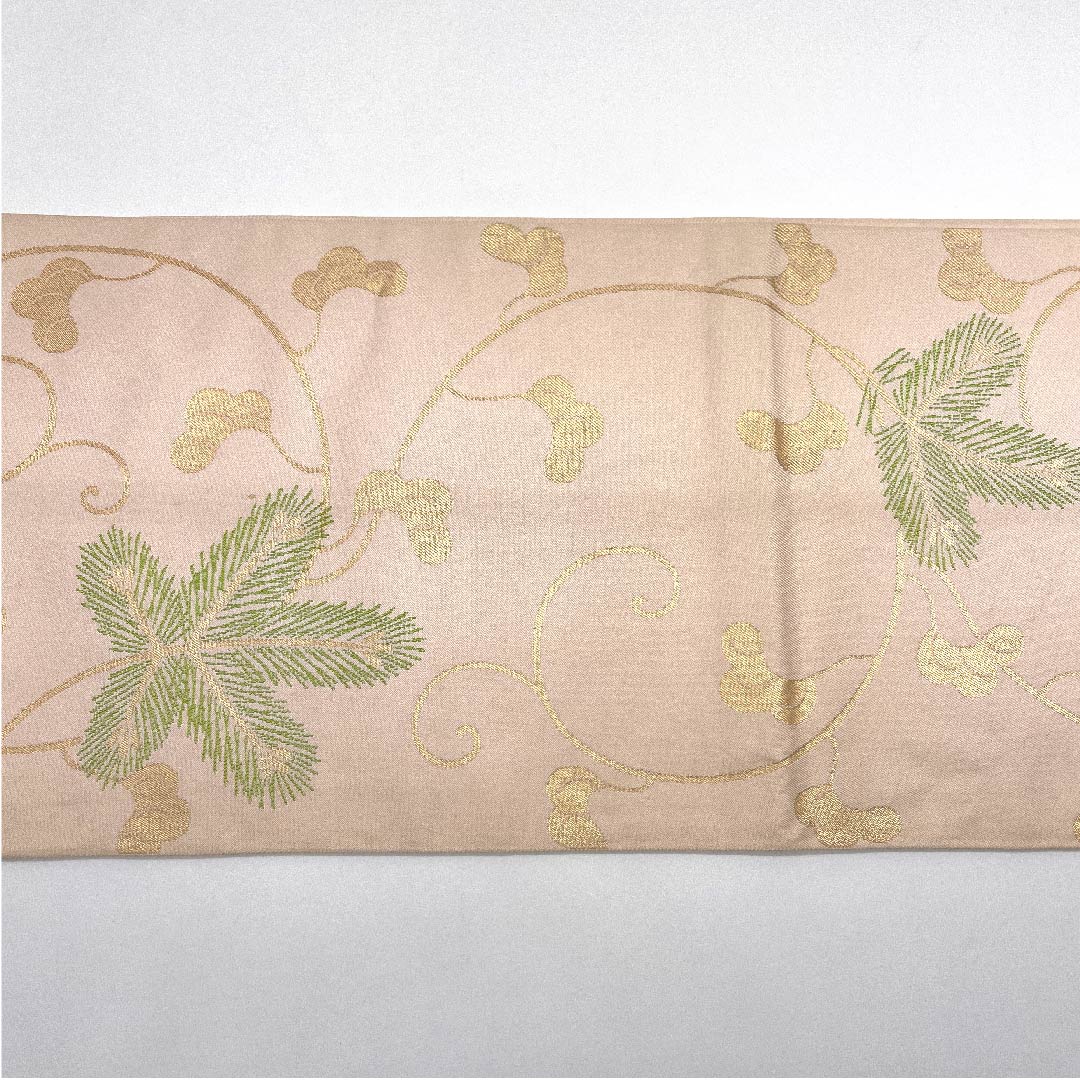 袋帯 翁茶色(おきなちゃいろ) 松 唐草 おび弘 帯丈426cm 正絹 Cランク 六通 フォーマル ピンク系 1123008975313