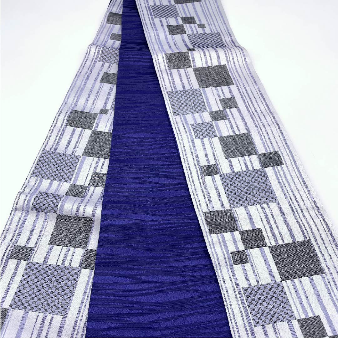 半幅帯 ポリエステル 雪色色(せっしょくいろ) リバーシブル 縞 四角 R・K(リョウコ キクチ) 帯丈416cm グレー系 Sランク 1125001762422