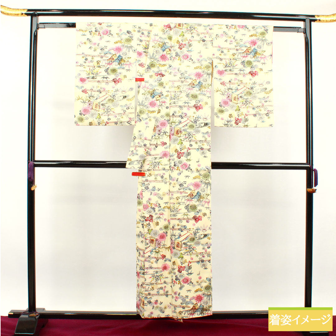小紋 正絹 身丈154.5cm 裄丈62.5cm 袷 乳白色 紬地 京紅型 松竹梅 花車 流水 Sランク クリーム系 1115003542215