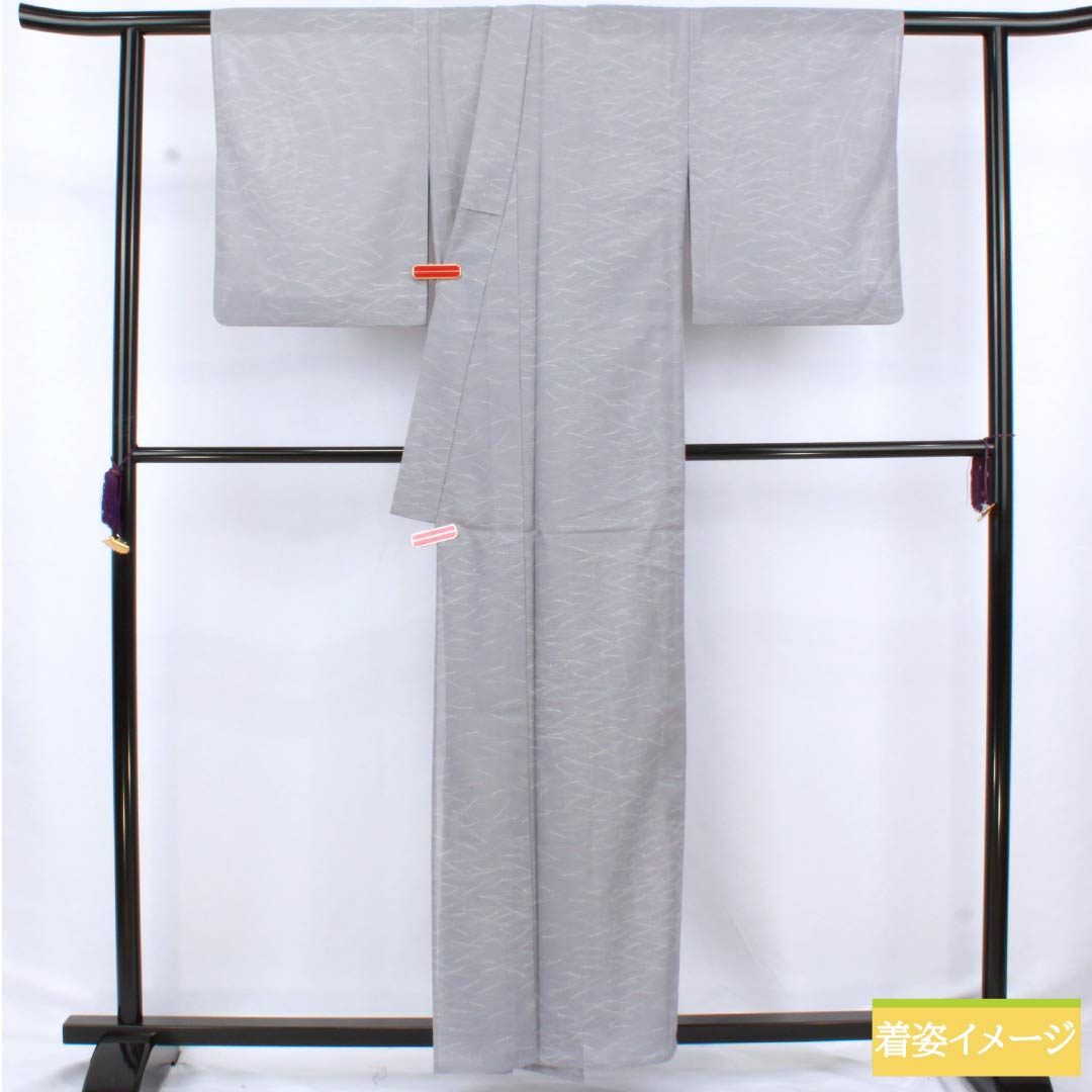 夏物 ポリエステル 小紋 身丈159cm 裄丈65cm 水銀色(すいぎんいろ) 松葉 洗える着物 絽 Sランク グレー系 1132002652322