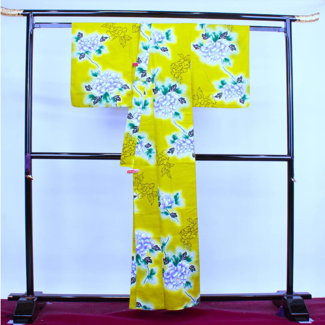 浴衣 刈安色 牡丹 木綿 Sランク 単衣 身丈156.5cm 裄丈65.5cm 黄系 1118004352323