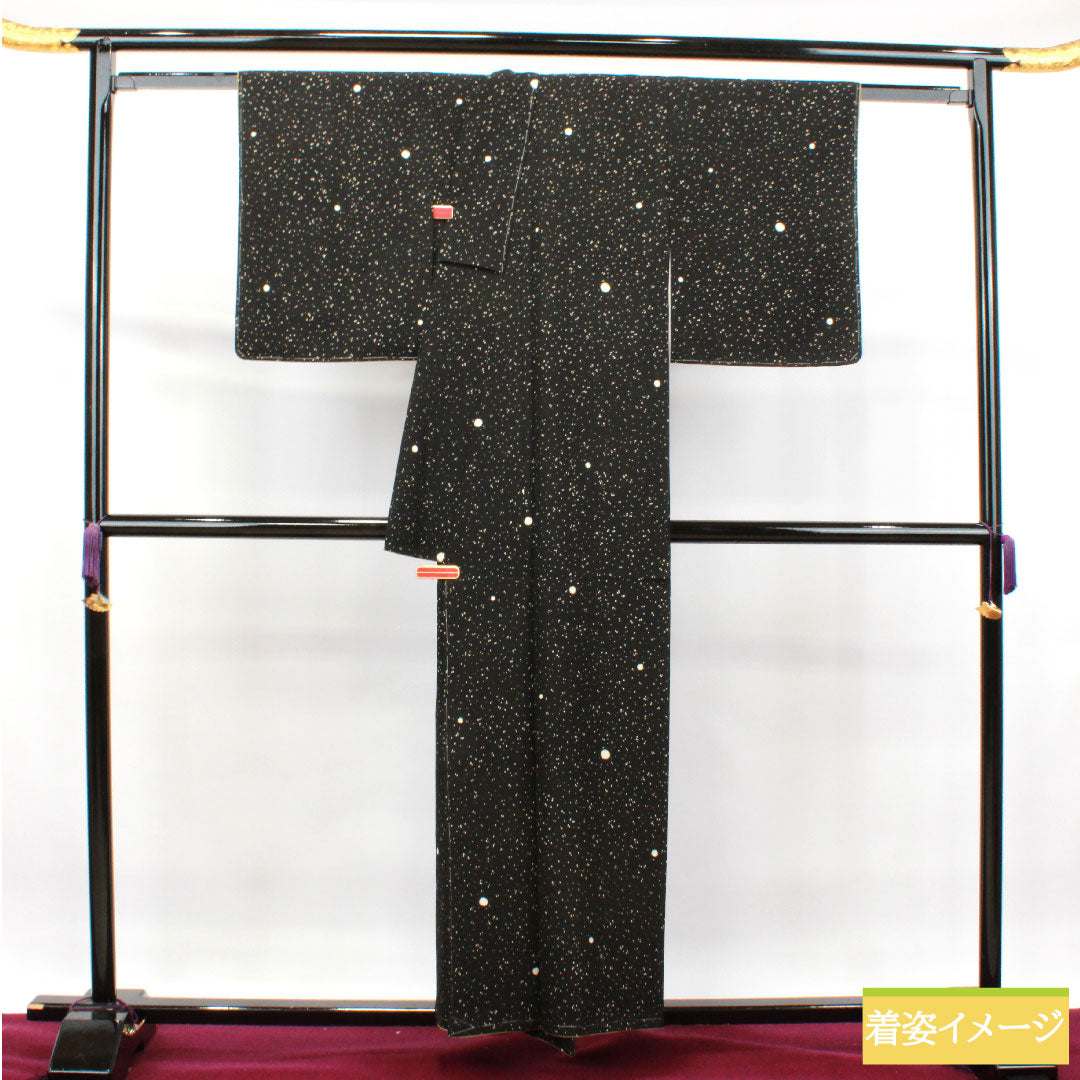 小紋 ポリエステル 身丈156.5cm 裄丈63cm 袷 洗える着物 タタキ染 しつけ糸付き 未使用品 Sランク 黒系 1115003972310