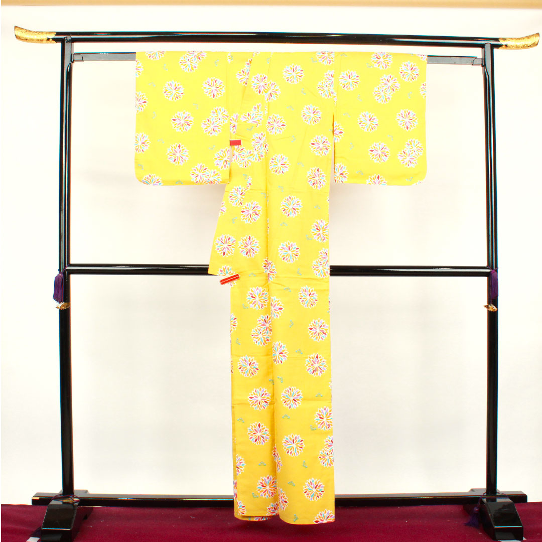 浴衣 支子色 抽象模様 木綿 Sランク 単衣 身丈160.5cm 裄丈64cm 黄系 1118001232423