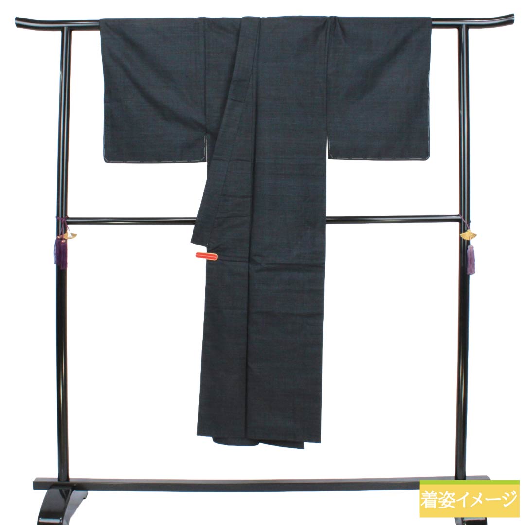男物 正絹 Sランク 身丈140cm 裄丈67.5cm 大島紬 蚊絣 袷 黒系 1119002272410