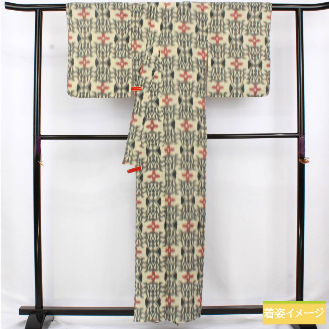 Summer Silk Tsumugi Kimono, Length 159cm, Sleeve Length 63cm, Torinoko Color (Torinoko), Abstract Pattern, Gauze, S Rank, Cream, Item Number 1132002442315