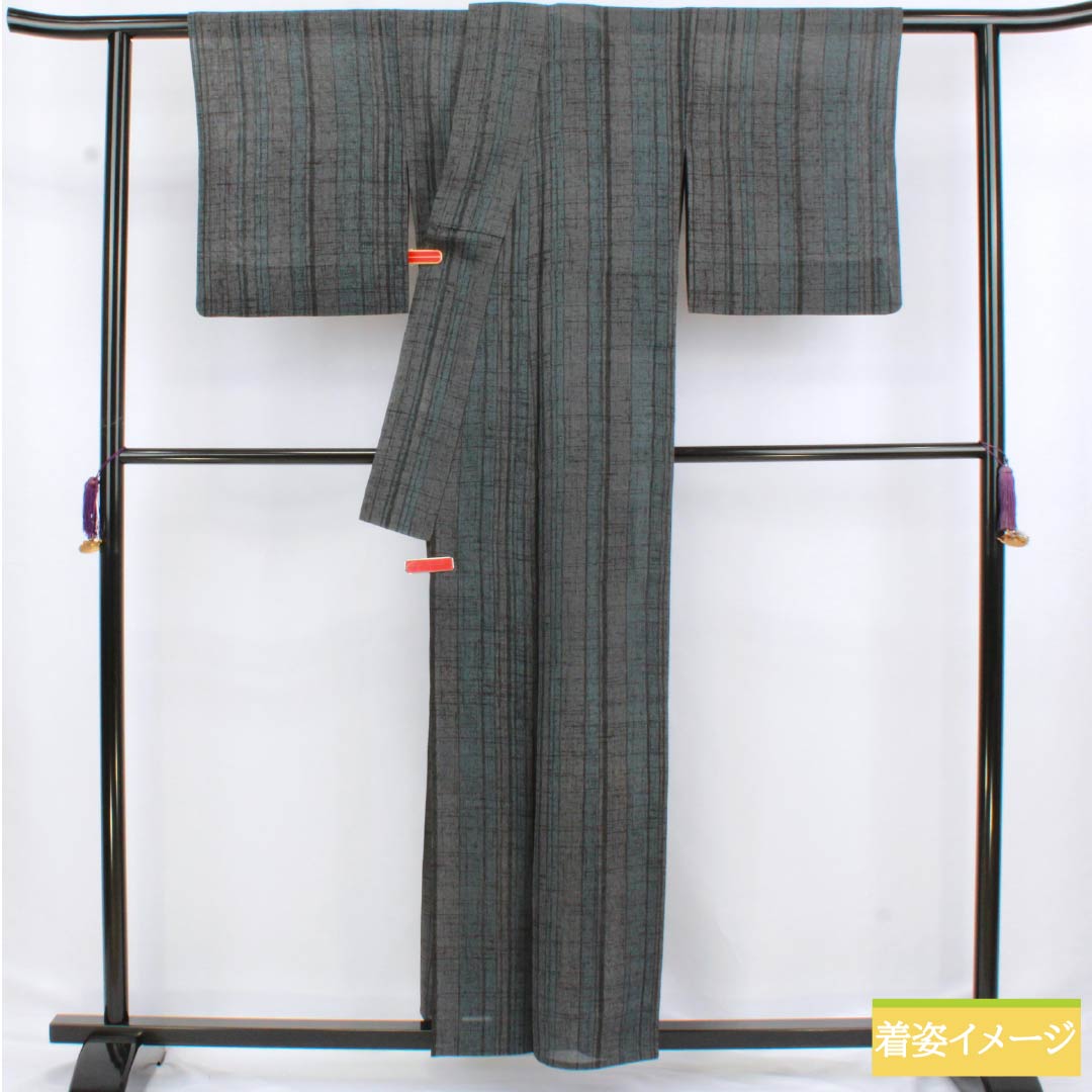 Summer Pure Silk Tsumugi Kimono, Length 158cm, Sleeve Length 63cm, Noshime Hanairo (Flower-colored Noshime) and Ibushigin (Smoked Silver) with Chirimen (Striped) and Gauze, S-Rank, Gradient Pattern, Product Number: 1132002862399