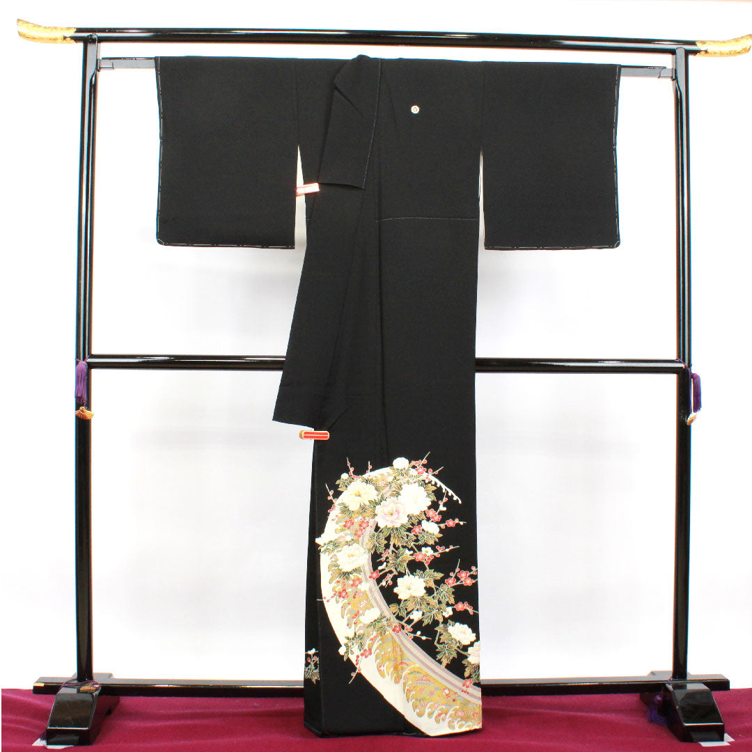 Black Tomesode, Length 163cm, Sleeve Length 67cm, Lined, Kyoto Yuzen, Embroidery, Five Gourds and Different Hawk Feathers, Thread Attached, Unused, Pure Silk, S Rank, Five Crests, Black, 1111001142410