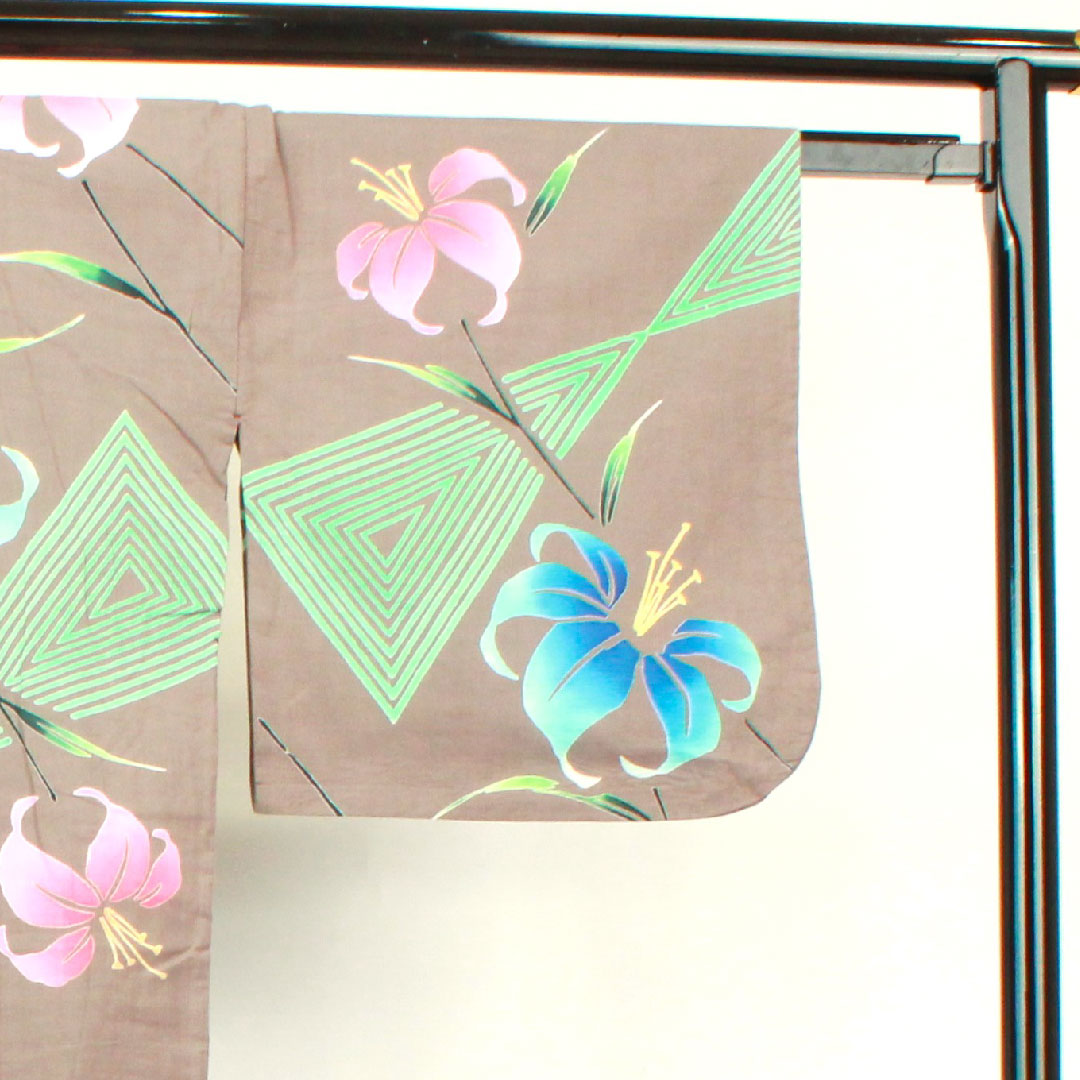 浴衣 消炭色 カサブランカ 幾何学模様 木綿 Sランク 単衣 身丈165.5cm 裄丈71.5cm 茶系 1118002982514