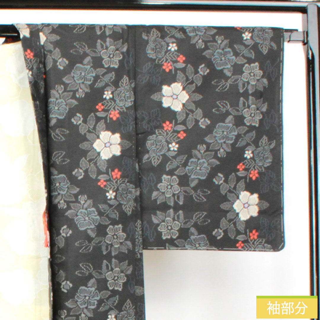羽織 正絹 身丈83cm 裄丈65.5cm 村山大島 草花模様 しつけ糸付き 未使用品 Sランク 袷 黒系 1117001142910