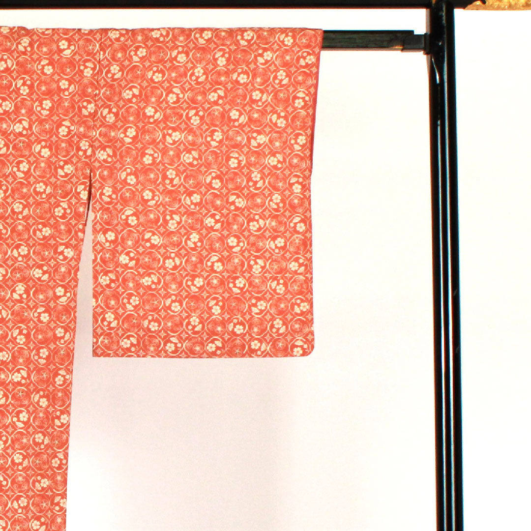 小紋 身丈155cm 裄丈63cm 袷 小花模様 洗える着物 ポリ Sランク ピンク系 1115000802313