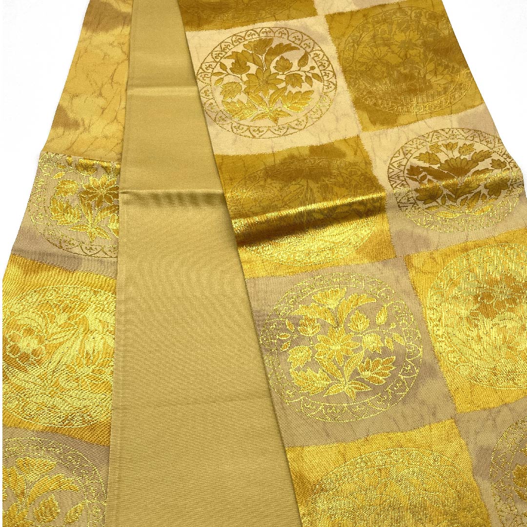 袋帯 薄卵色(うすたまごいろ) 市松模様 花丸模様 帯丈424cm 正絹 Sランク 六通 セミフォーマル 黄系 1123006622323