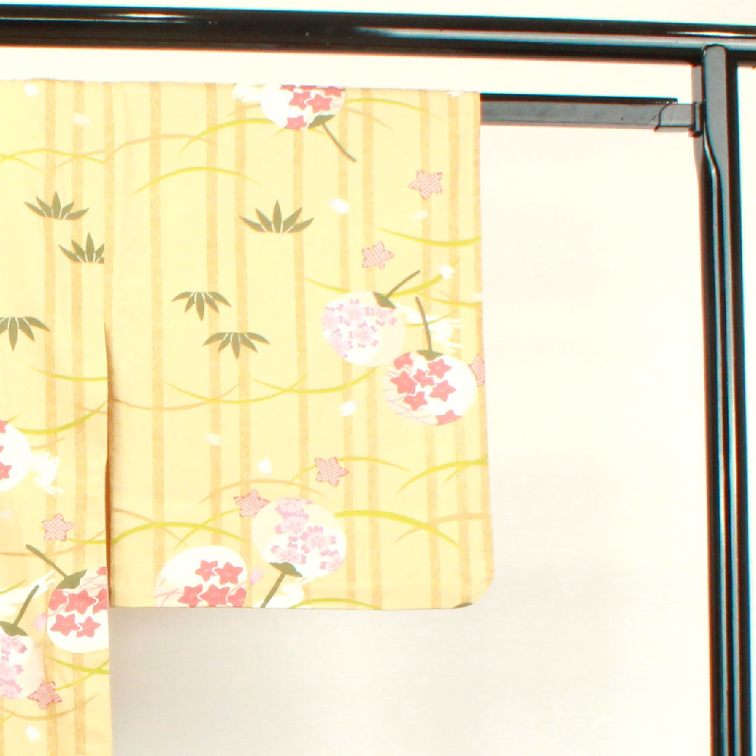 浴衣 東京白茶色 うさぎ 桜 木綿 Sランク 単衣 身丈158.5cm 裄丈65.5cm ベージュ系 1118003612325