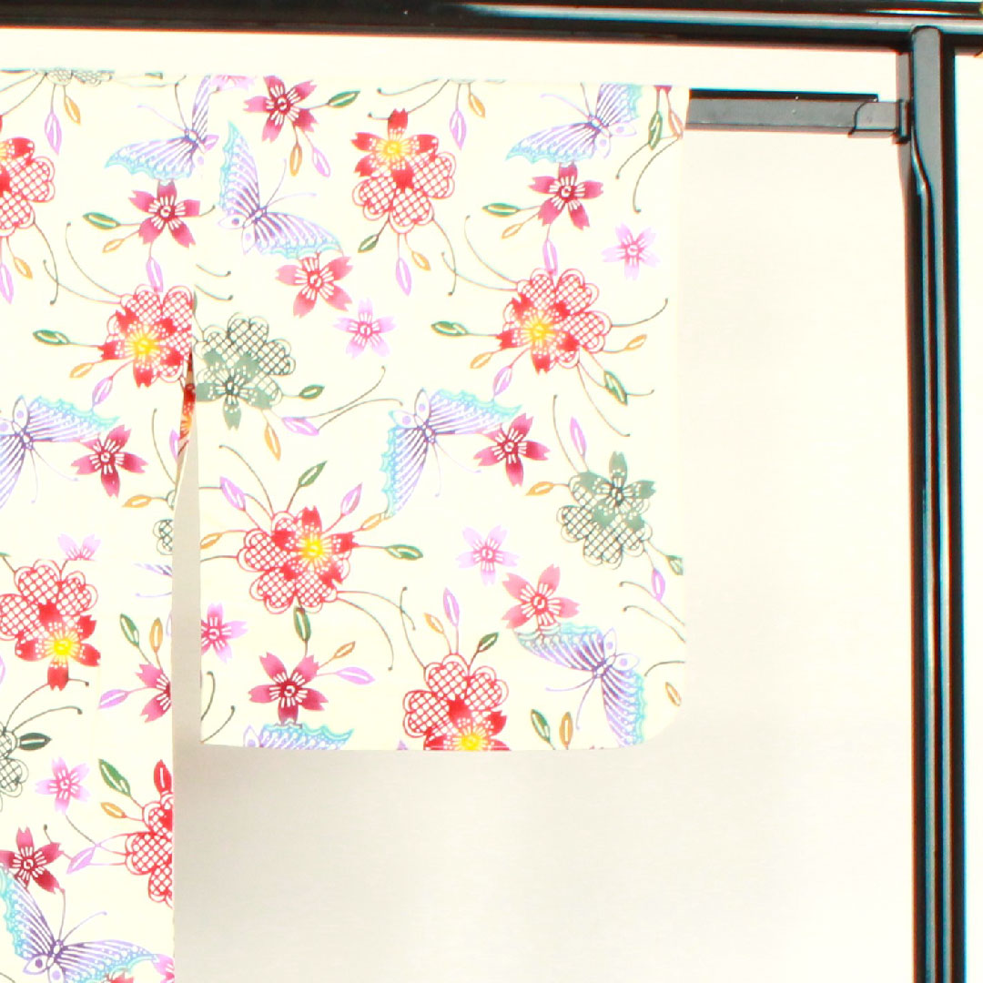 浴衣 しつけ糸付き 未使用品 乳白色 型染 綿麻 Sランク 単衣 身丈162cm 裄丈66cm クリーム系 1118002022415