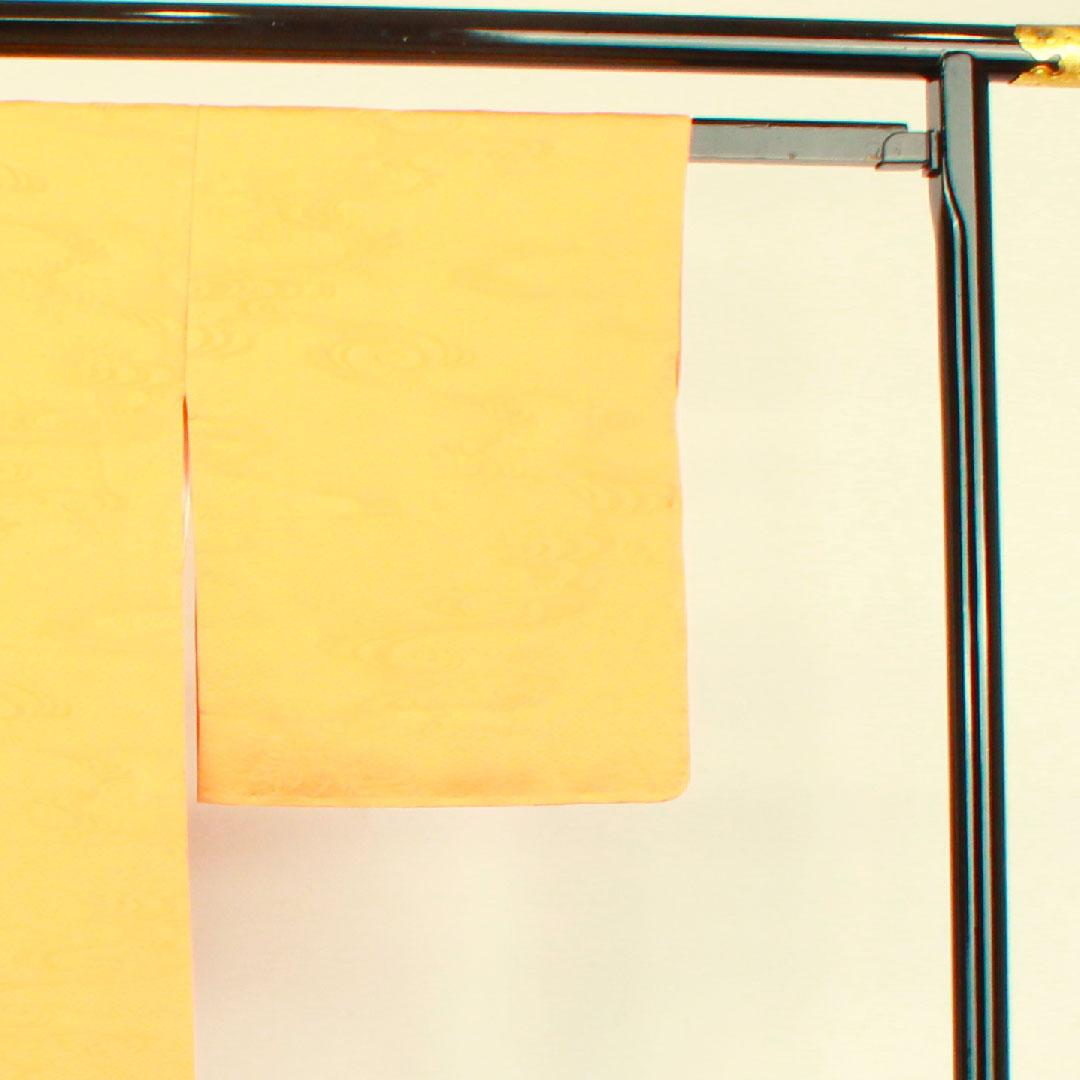 Plain color, pure silk, red shishi color, flowing water, different hawk feathers, length 161.5cm, sleeve length 64.5cm, lined, A rank, vermilion, 1114000823416