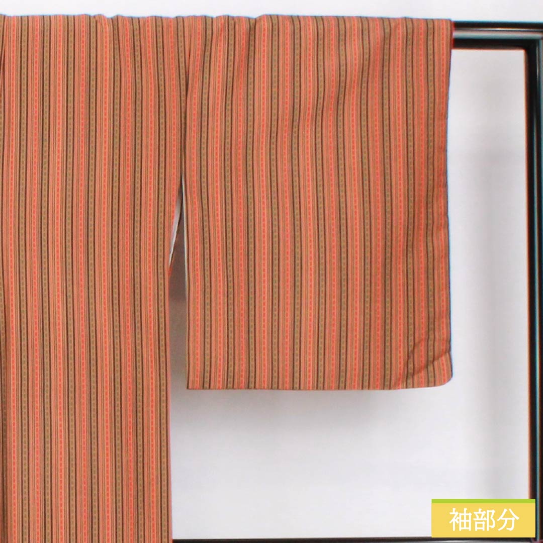 小紋 ポリエステル 身丈162.5cm 裄丈65.5cm 袷 縞 洗える着物 Sランク ベージュ系 1115005502425