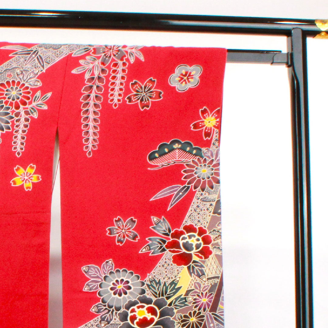 Long-sleeved kimono, length 167cm, sleeve length 68cm, lined, crimson, Kyoto Bingata, auspicious motif, Scotchguard processing, pure silk, S rank, red, 1113001692512