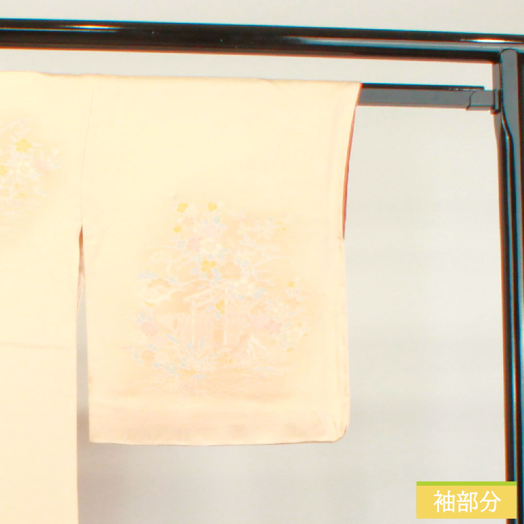 Homongi, pure silk, lined, length 164.5cm, sleeve length 66.5cm, light color, Kyo-Yuzen, floral pattern, Tango crepe, S rank, orange, 1112003502426