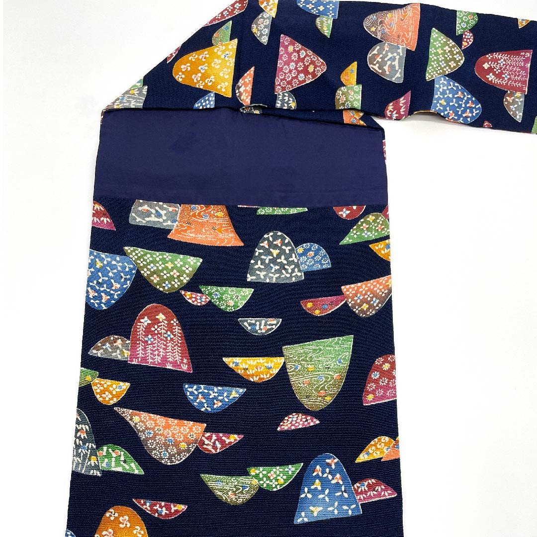 名古屋帯 鉄葡萄色 型染 京紅型 山 帯丈341.5cm 正絹 Sランク 全通 カジュアル 紺系 1124004972318 名古屋仕立て