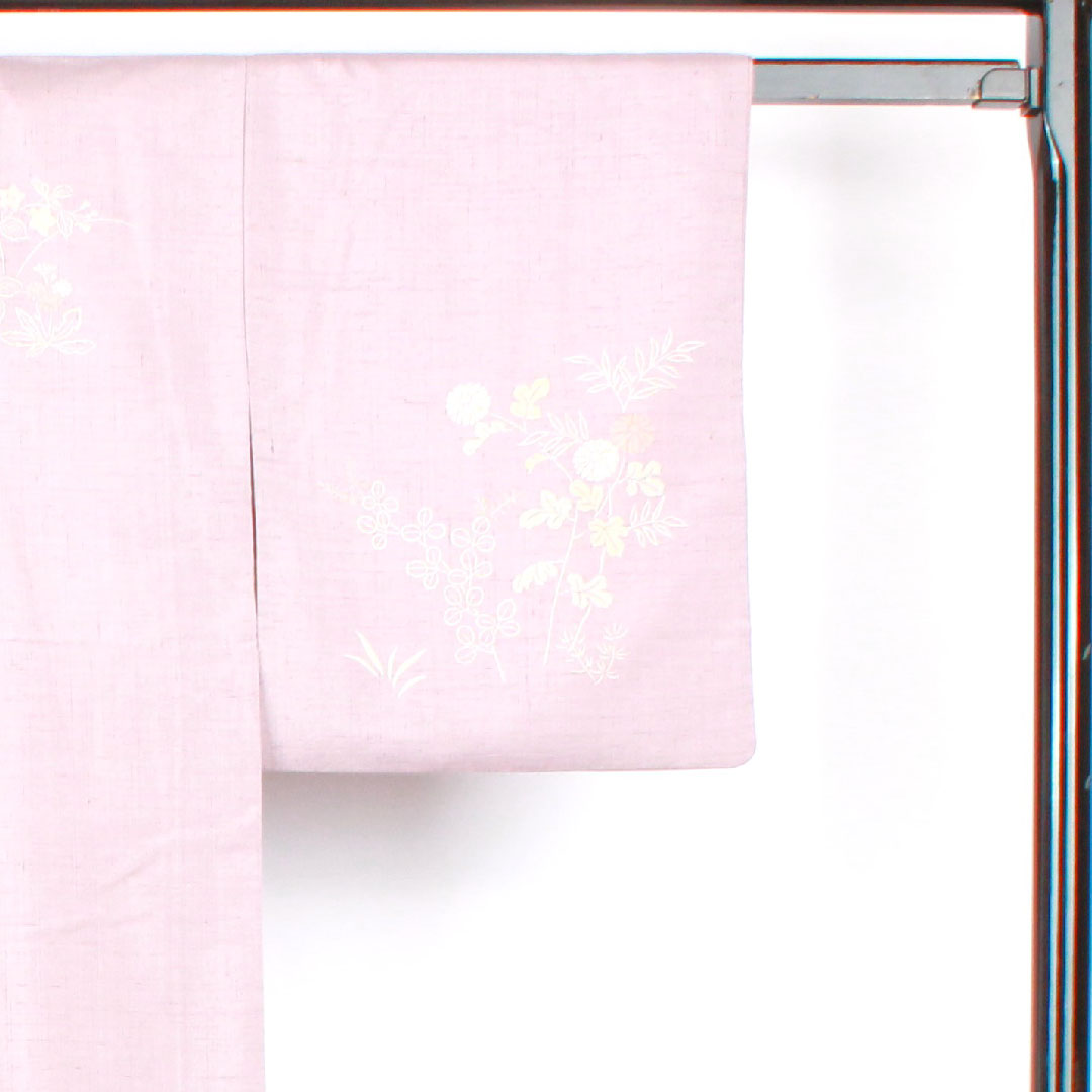 訪問着 袷 身丈153cm 裄丈60.5cm 草花模様 紬地 淡紅藤色 正絹 Aランク 紫系 1112001483220