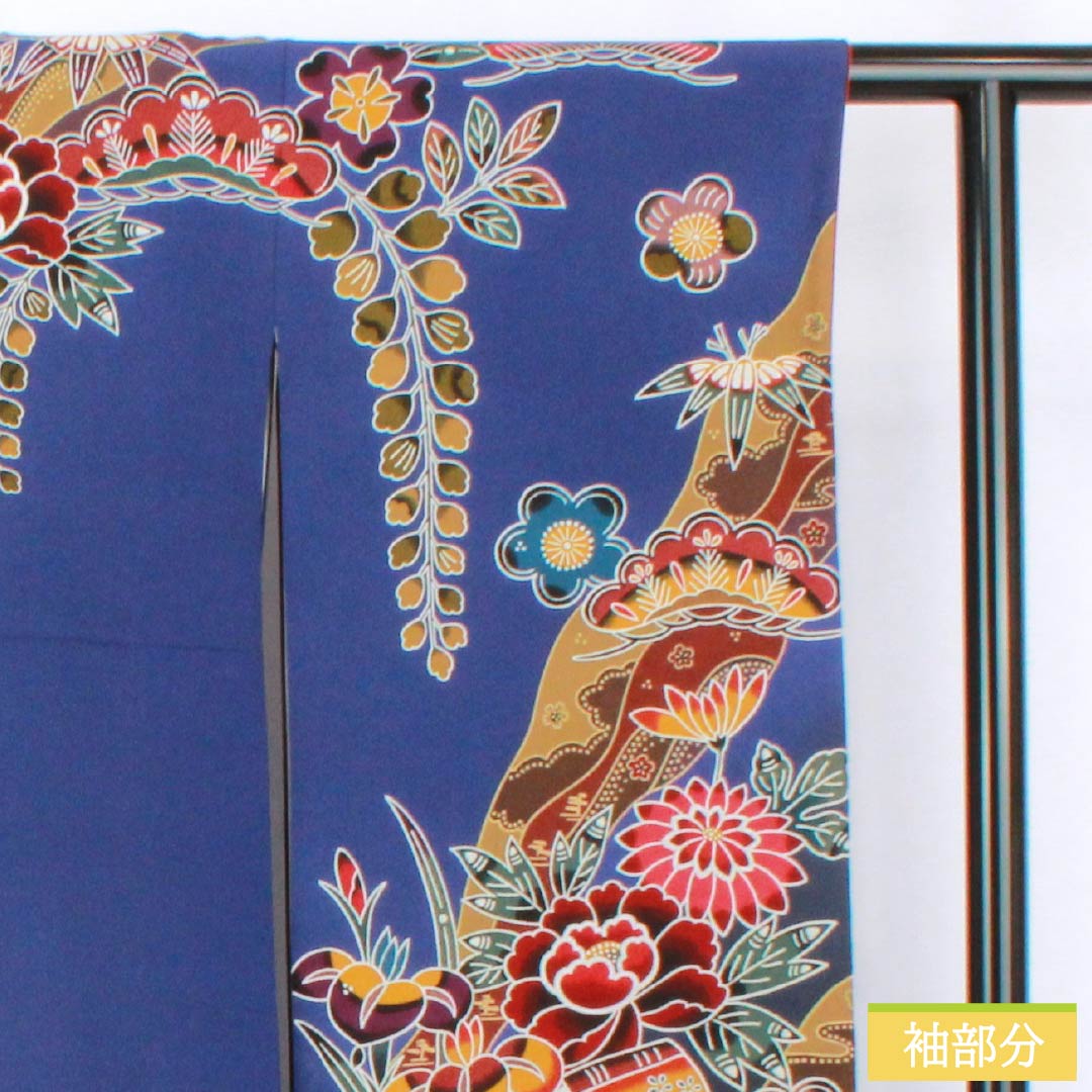 Kimono (Furisode) - Silk - Rank A - Length 170.5cm - Sleeve to neck 67cm - Lined - Bluish purple - Kyo-Bingata - Auspicious patterns - Pine, bamboo, plum blossoms, peonies, wisteria - Blue family - 1113002683617