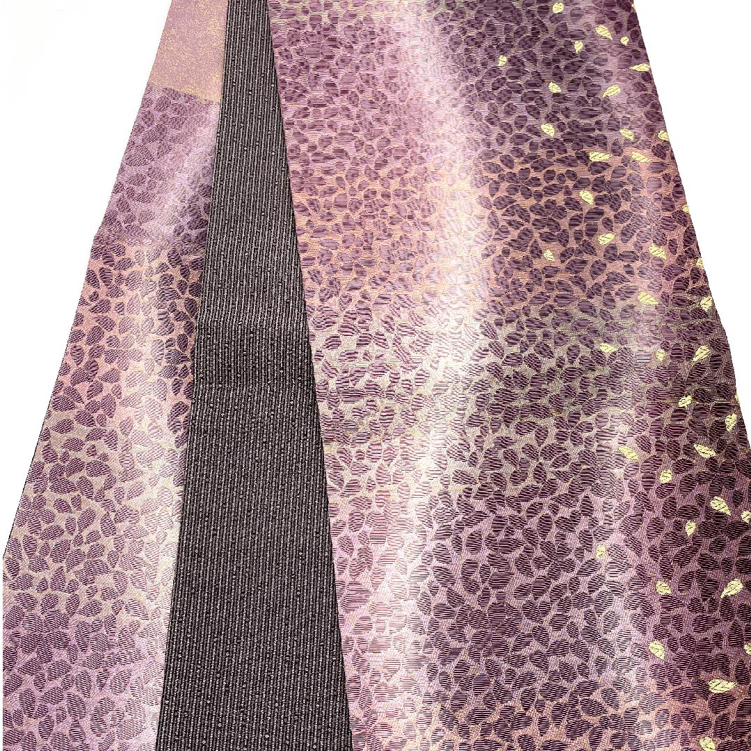 袋帯 半色(はしたいろ) 桜 花びら 金華山織 帯丈440cm 正絹 Sランク 六通 セミフォーマル 紫系 1123007542320