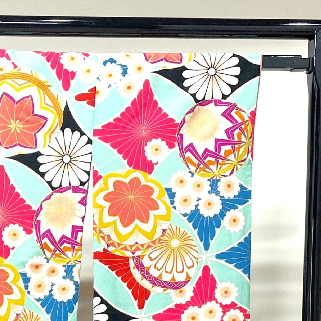 振袖 身丈170.5cm 裄丈70cm 袷 薄水色 洗える着物 鞠 七宝 ポリ Sランク 青系 1113001172617