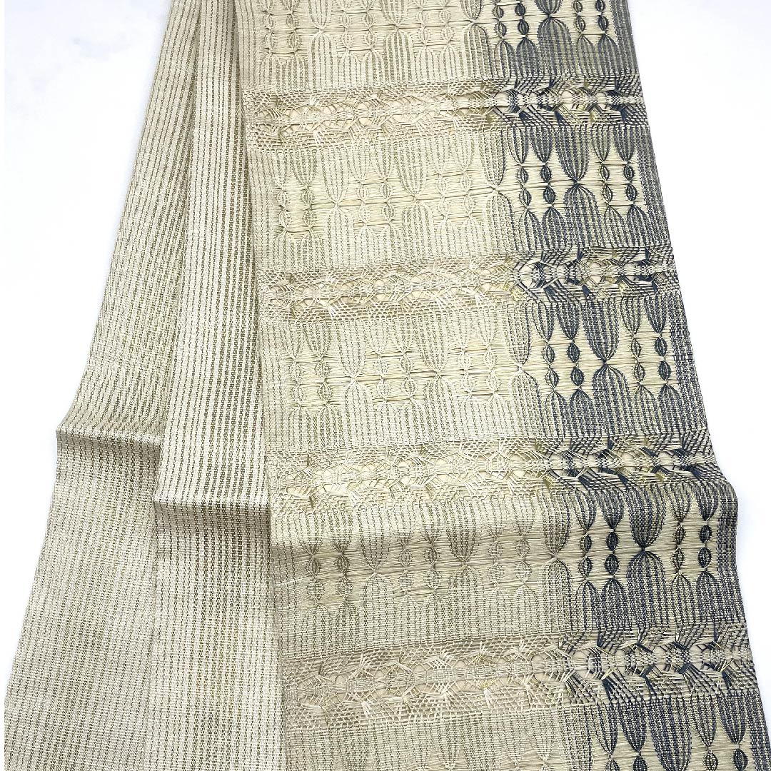 袋帯 乳白色色(にゅうはくしょくいろ) 幾何学模様 帯丈456cm 正絹 Sランク ポイント柄 セミフォーマル 白系 1123007212411